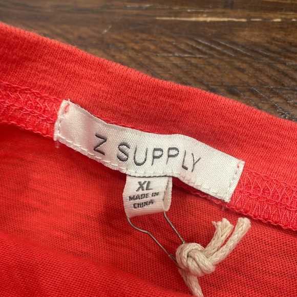 Z SUPPLY Penelope One Shoulder Tee - Picture 6 of 8